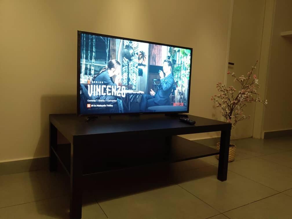 Cozy Studio unit,Cyberjaya,Wifi, Netflix,Free parking Bagian luar foto