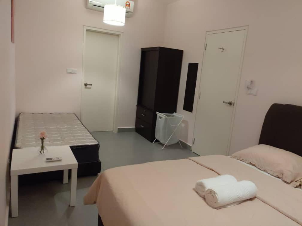 Cozy Studio unit,Cyberjaya,Wifi, Netflix,Free parking Bagian luar foto