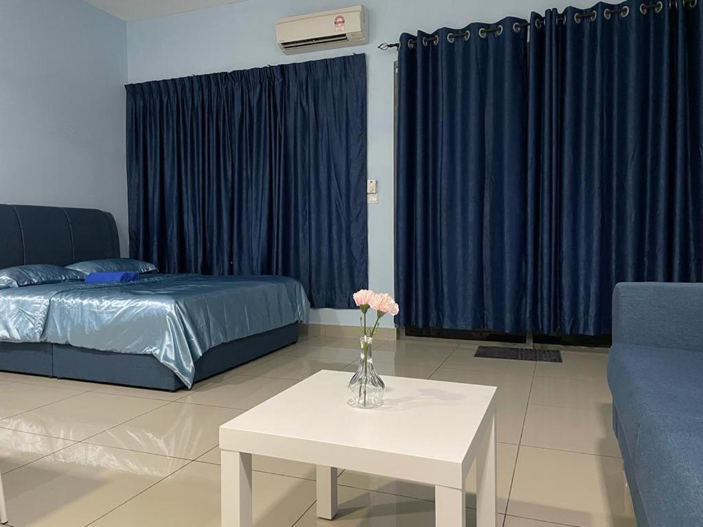 Cozy Studio unit,Cyberjaya,Wifi, Netflix,Free parking Bagian luar foto