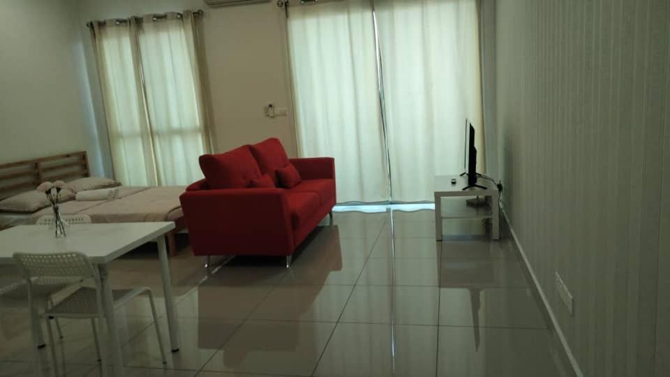 Cozy Studio unit,Cyberjaya,Wifi, Netflix,Free parking Bagian luar foto
