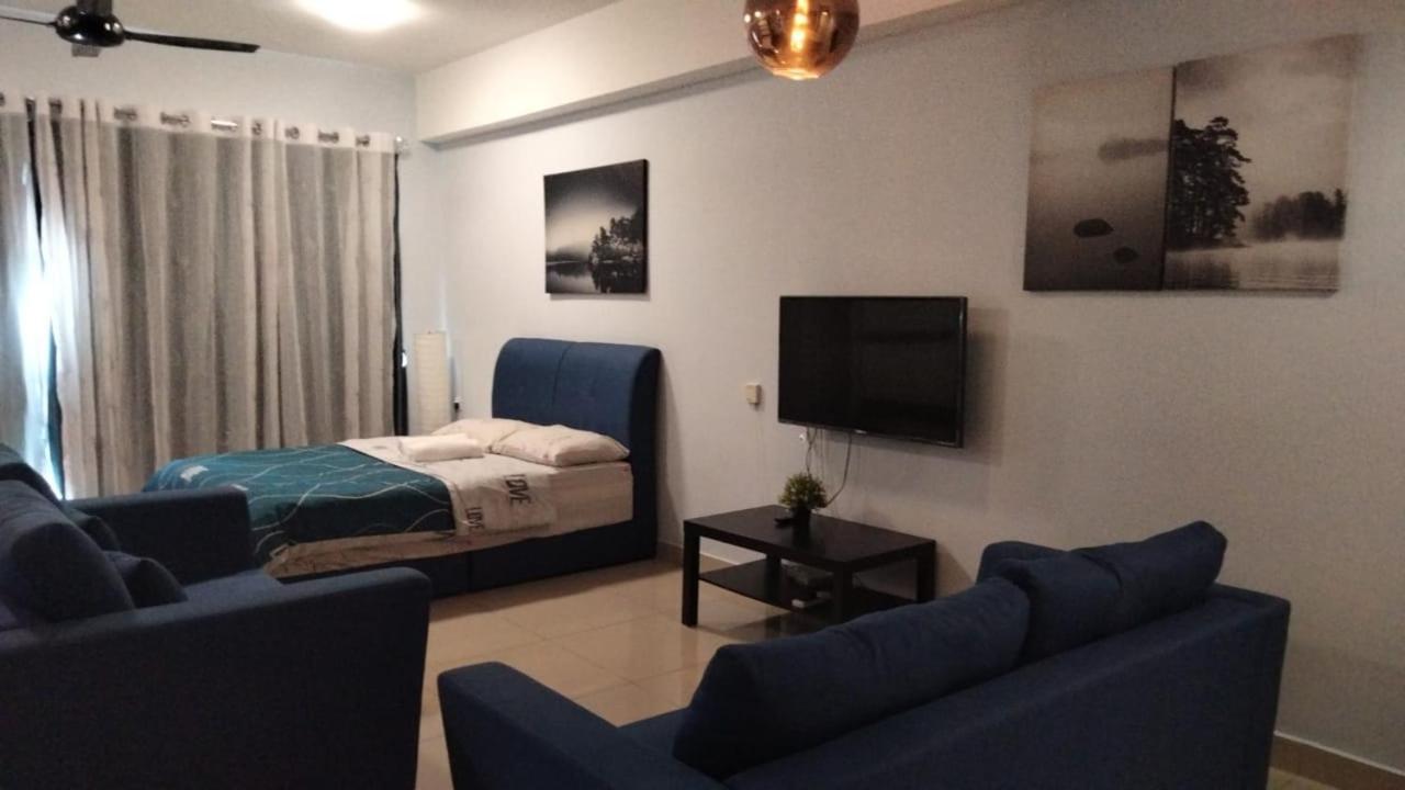 Cozy Studio unit,Cyberjaya,Wifi, Netflix,Free parking Bagian luar foto