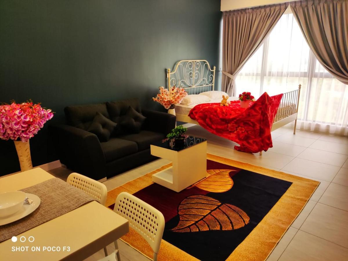 Cozy Studio unit,Cyberjaya,Wifi, Netflix,Free parking Bagian luar foto